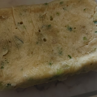 ニラチーズ蒸しパン